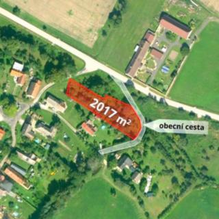 Prodej stavební parcely 2 017 m² Tetín
