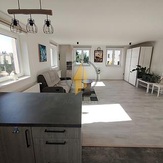 Pronájem bytu 1+kk, garsoniery 50 m&sup2; Turnov