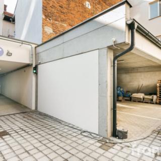 Pronájem parkovacího místa 20 m² Brno Trnitá, Křenová