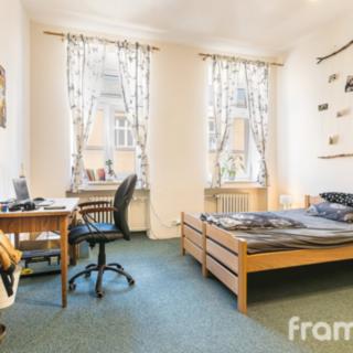 Pronájem bytu 2+1 80 m² Brno