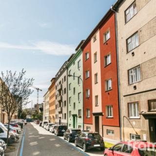 Pronájem bytu 2+1 65 m² Brno Trnitá, Podnásepní