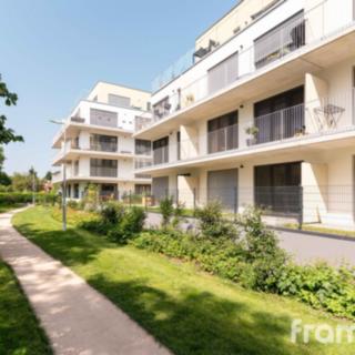 Pronájem bytu 2+kk 53 m² Praha