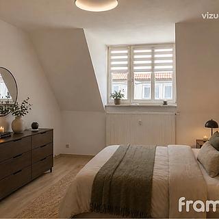 Pronájem bytu 2+1 70 m&sup2; Brno