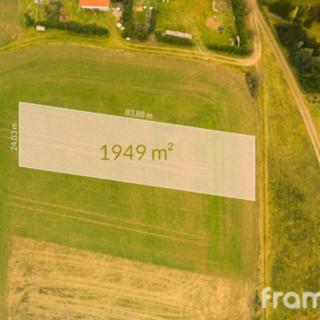 Prodej stavební parcely 1 949 m² Pucov