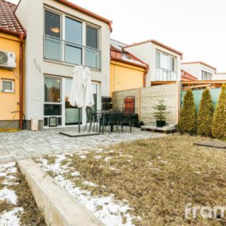 Prodej rodinného domu 126 m² Pohořelice, Velký Dvůr