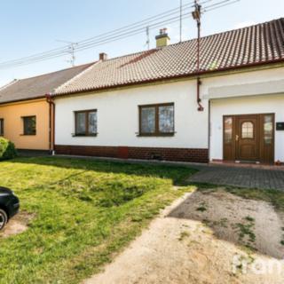 Prodej rodinného domu 195 m² Žabčice, Hřbitovní
