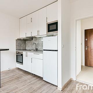 Prodej bytu 1+kk a garsoniéry 30 m² Brno, Švermova