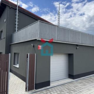 Prodej bytu 3+kk 89 m² Praha