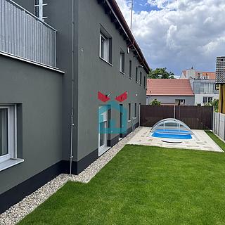 Prodej bytu 4+kk 99 m&sup2; Praha