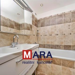 Prodej bytu 4+1 80 m² Šternberk, Jiráskova