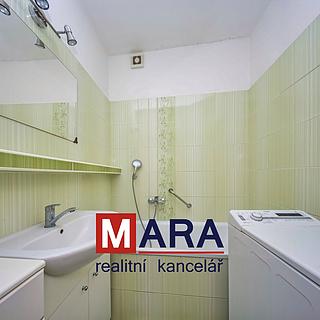 Pronájem bytu 3+1 71 m² Lutín, Na Sídlišti