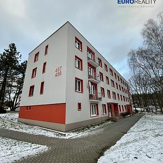 Pronájem bytu 3+1 65 m² Planá