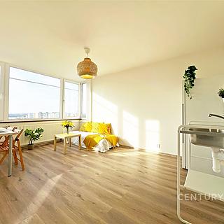 Prodej bytu 2+kk 35 m² Praha