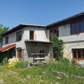 Prodej rodinného domu 380 m² Lišov Kolný