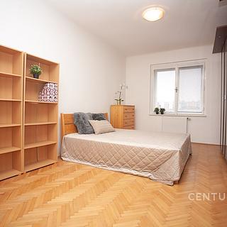 Pronájem bytu 2+kk 48 m² Praha