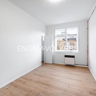 Pronájem bytu 2+kk 44 m² Praha