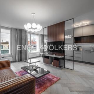 Pronájem bytu 4+kk 197 m² Praha