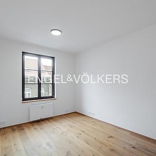 Pronájem bytu 1+kk, garsoniery 29 m² Praha