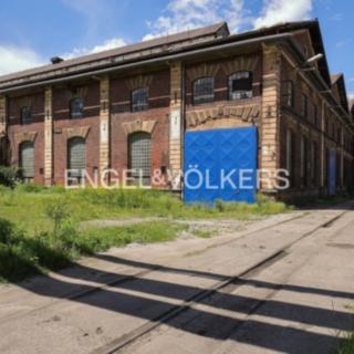 Pronájem skladu 295 m² Plzeň