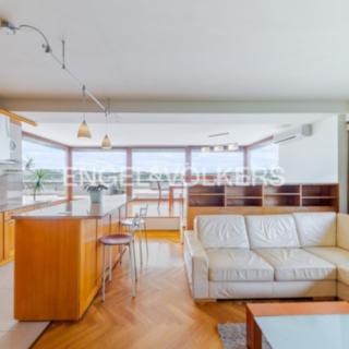 Pronájem bytu 3+kk 121 m² Praha