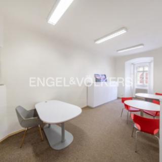 Pronájem kanceláře 63 m² Plzeň