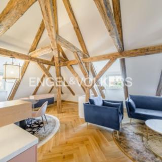 Pronájem bytu 2+kk 82 m² Praha Malá Strana, Na Kampě
