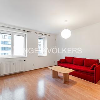 Prodej Ostatních komerčních prostor 32 m&sup2; Praha
