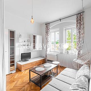 Prodej bytu 1+1 36 m² Praha Smíchov, Grafická
