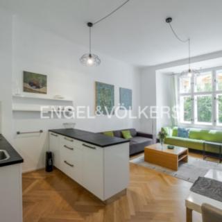 Pronájem bytu 3+kk 80 m² Praha