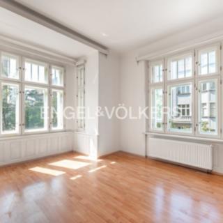 Pronájem bytu 3+1 83 m² Praha