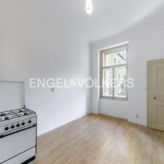 Pronájem bytu 1+1 47 m² Praha Vinohrady, Milešovská