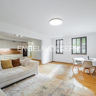 Pronájem bytu 4+kk 161 m² Praha Vršovice, Donská