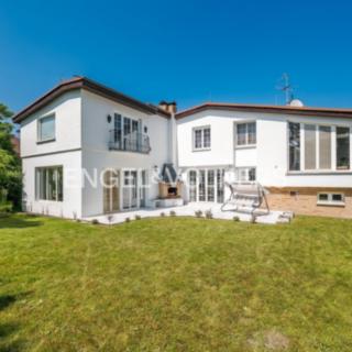 Prodej vily 324 m² Praha Kunratice, Pražského povstání