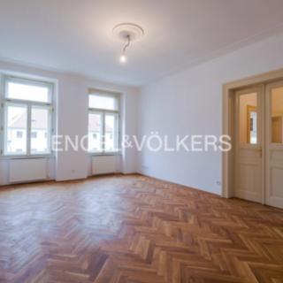 Pronájem bytu 3+1 97 m² Praha
