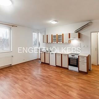 Pronájem bytu 2+kk 50 m² Praha Troja, Hnězdenská