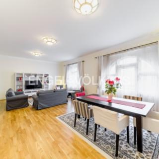 Pronájem bytu 4+1 158 m² Praha