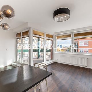 Pronájem bytu 3+kk 94 m² Praha