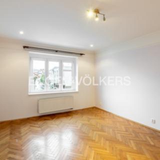 Pronájem bytu 3+1 65 m² Praha