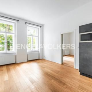 Pronájem bytu 2+kk 53 m² Praha