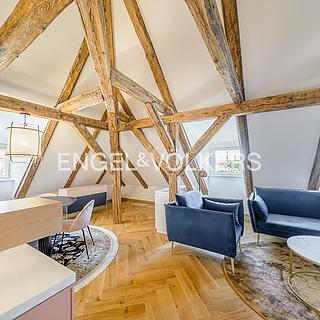 Pronájem bytu 2+kk 82 m&sup2; Praha