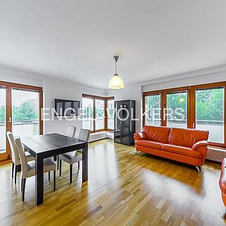 Pronájem bytu 3+kk 93 m&sup2; Praha