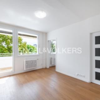 Pronájem bytu 2+kk 35 m² Praha Střížkov, Vysočanská