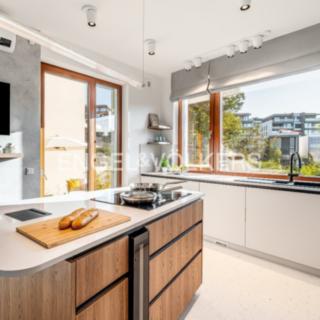 Pronájem rodinného domu 182 m² Praha