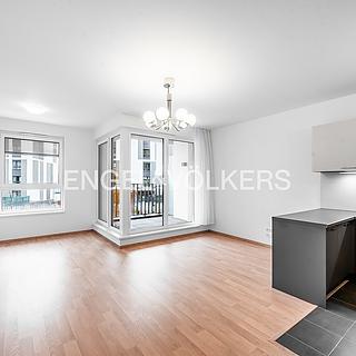 Pronájem bytu 3+kk 77 m² Praha