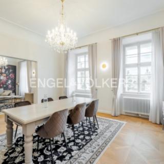 Pronájem bytu 4+kk 161 m² Praha