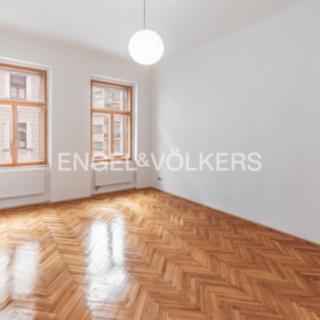 Pronájem bytu 3+1 110 m² Praha Holešovice, Františka Křížka