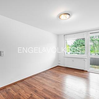 Pronájem bytu 2+kk 40 m² Praha, K sádkám
