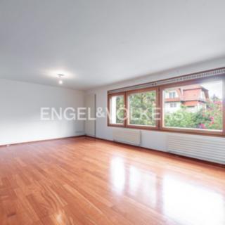 Pronájem bytu 3+1 110 m² Praha Bubeneč, Pod kaštany