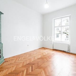 Pronájem bytu 3+1 97 m&sup2; Praha