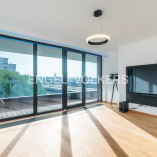 Pronájem bytu 3+kk 122 m² Praha